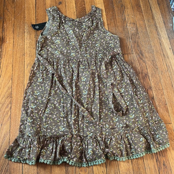 ModCloth Brown Flowered Dress Size L NWT - Picture 2 of 3